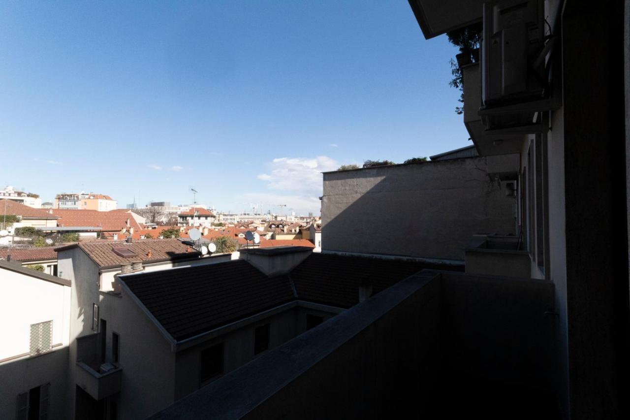 Via Torino Apartment 1 Milão Exterior foto